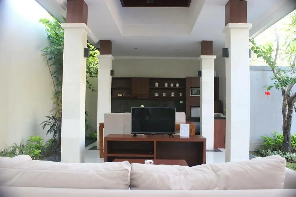 La Villais Kamojang Seminyak 3*, 세미냑