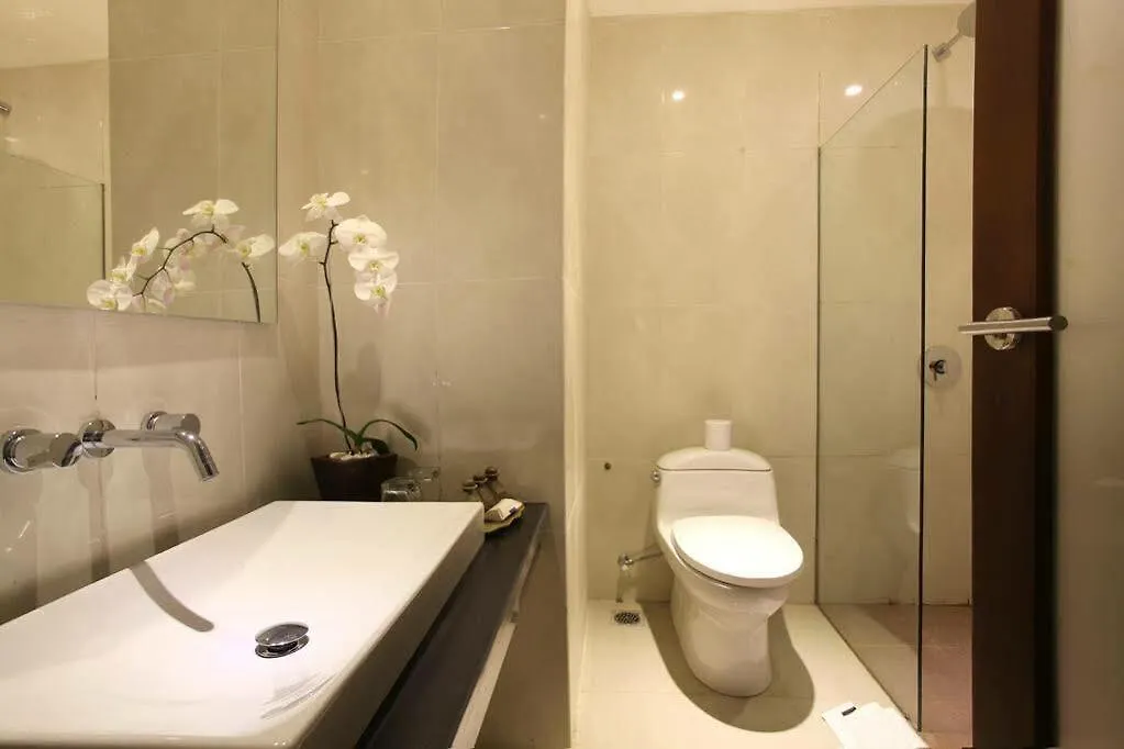 La Villais Kamojang Seminyak Indonesia