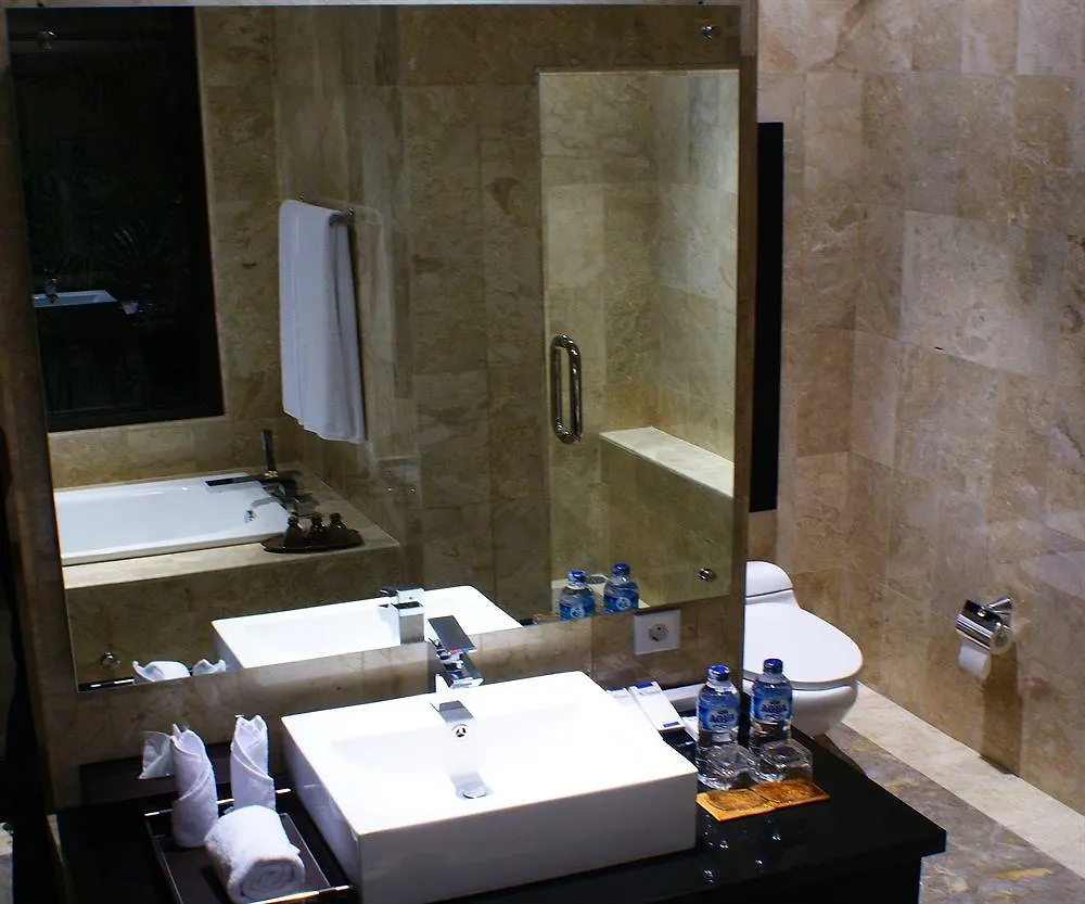 La Villais Kamojang Seminyak Hotel